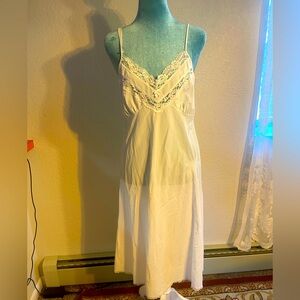 Marks & Spencer: vintage slip with lace details